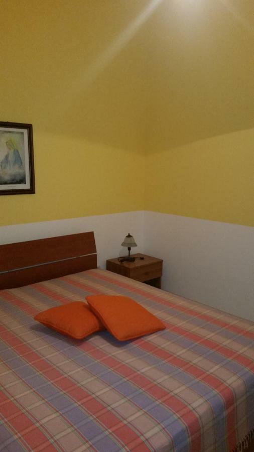 Casa Vacanza Via Lazio ตอร์เลลาปิลโล ภายนอก รูปภาพ