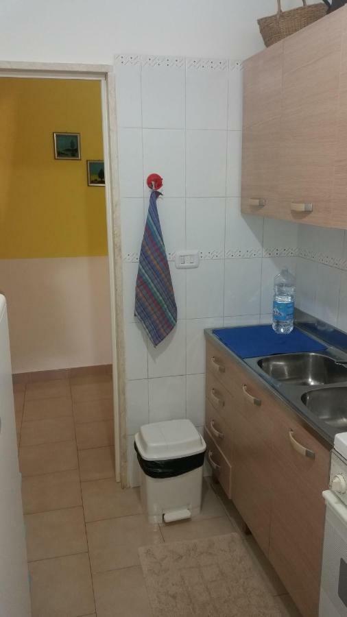 Casa Vacanza Via Lazio ตอร์เลลาปิลโล ภายนอก รูปภาพ